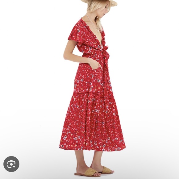 Kivari the Label Arabella Tie Up Maxi Dress in red floral print - Picture 4 of 4